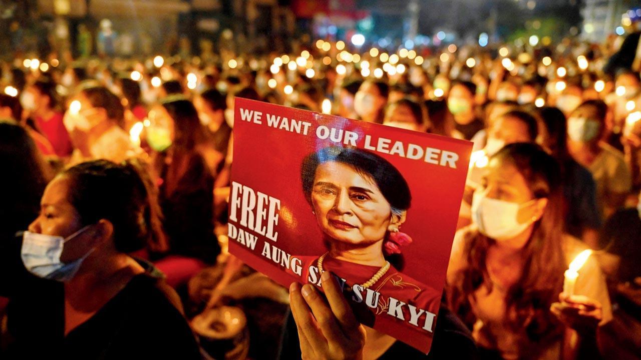 Aung San Suu Kyi gets seven more years in jail