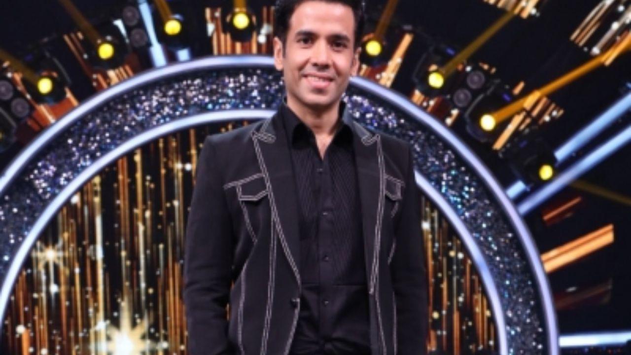 Tusshar Kapoor tells how his father Jeetendra rescued him in Disneyland