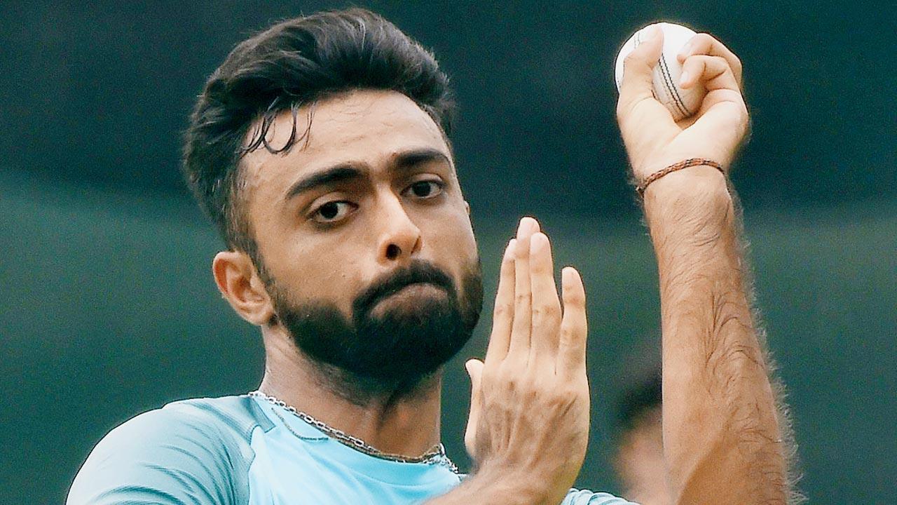 Jaydev Unadkat replaces Mohammed Shami for Bangladesh Tests