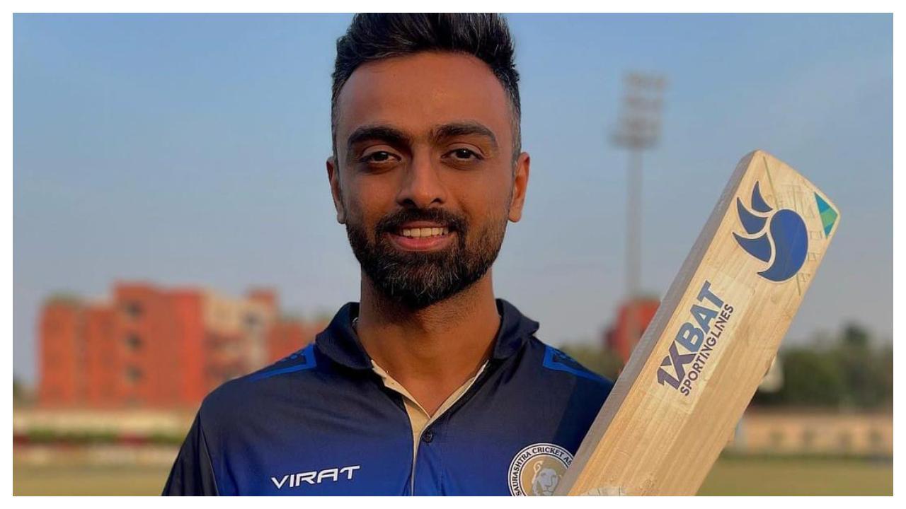 IND v BAN, 1st Test: Jaydev Unadkat arrives in Chattogram, links up with Indian team