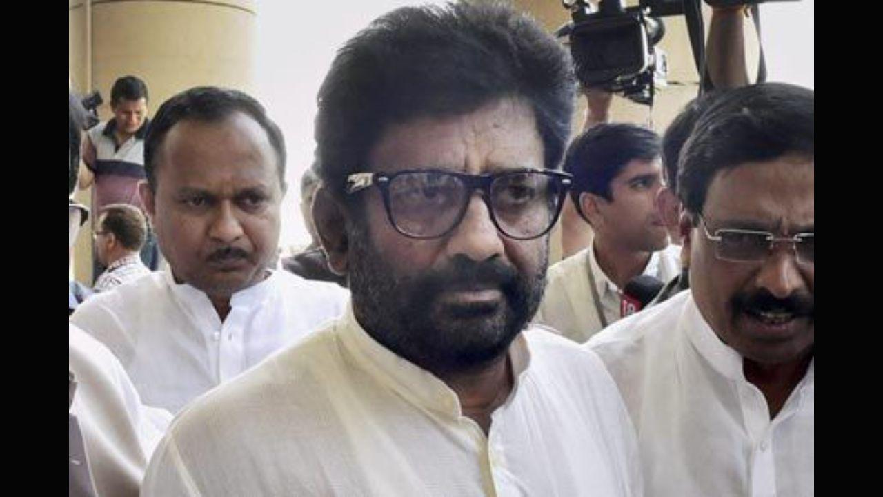 Air India assault case: Ex-Shiv Sena MP Ravindra Gaikwad discharged by Delhi court