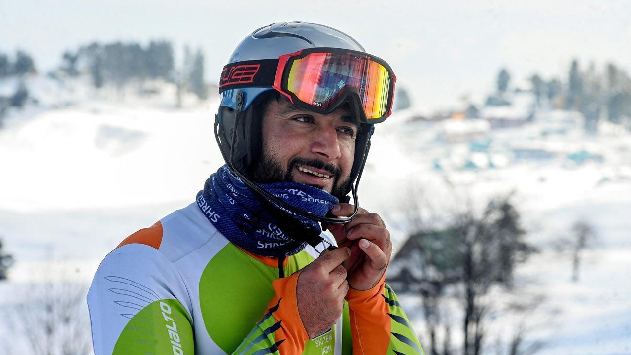 India’s Arif Khan fails to finish slalom event