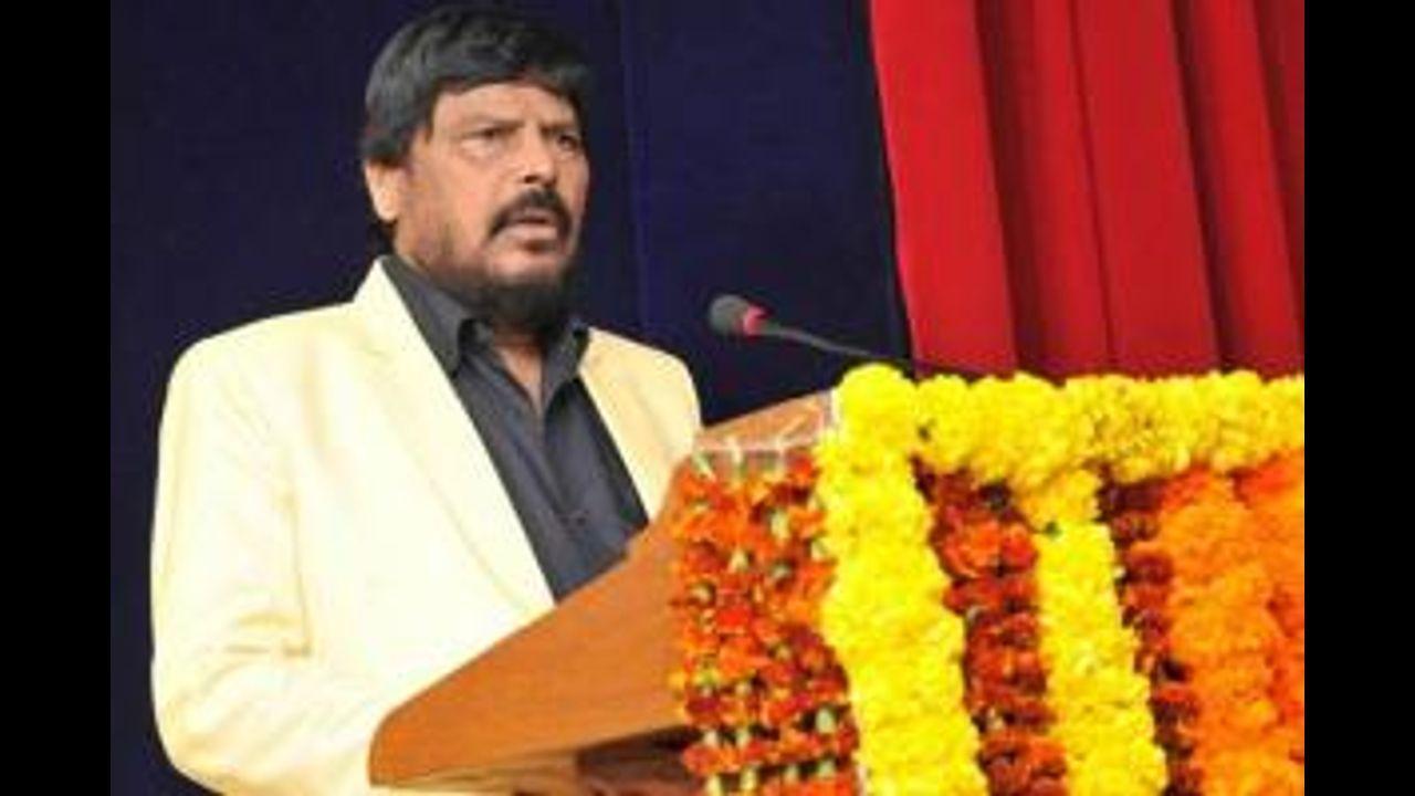 KCR is limited to Telangana, his meetings with Opposition will not affect NDA: Ramdas Athawale