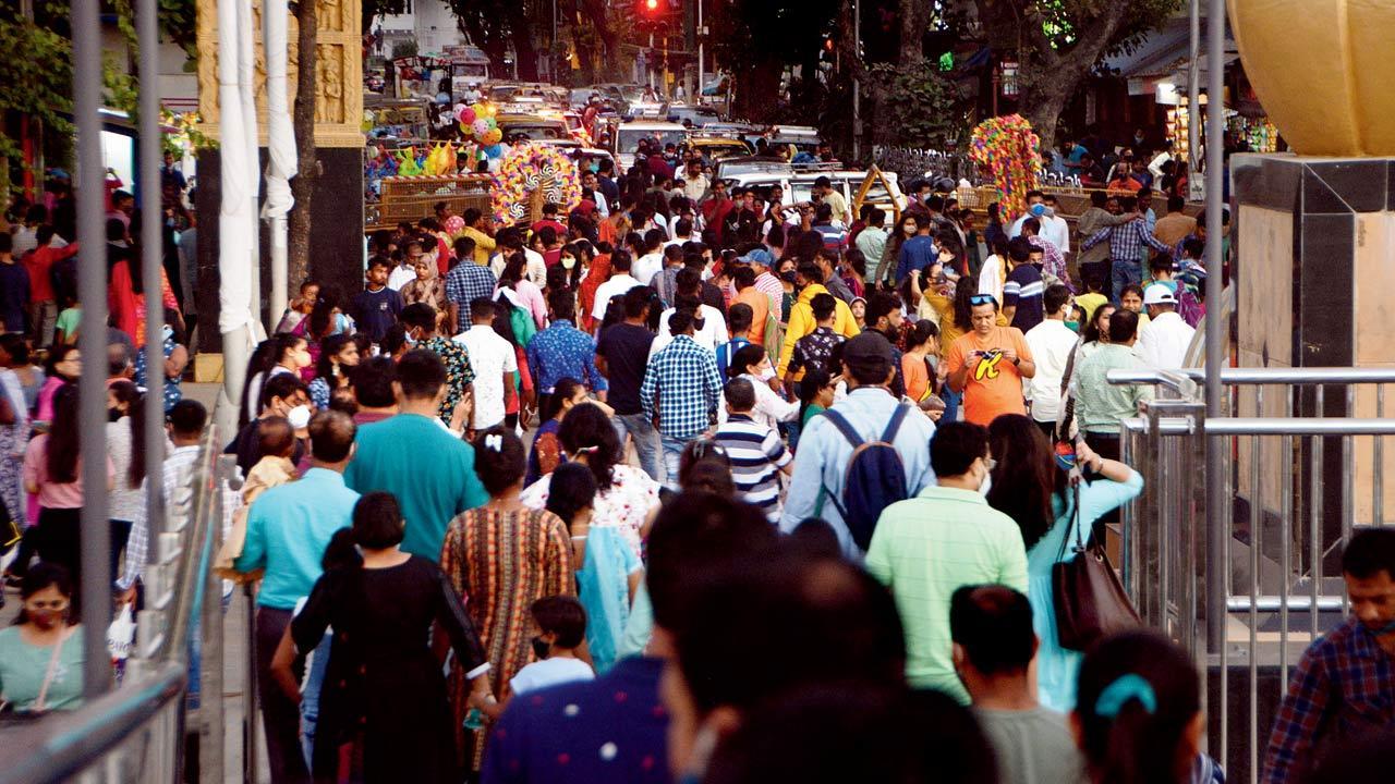 Mumbai records 167 new Covid-19 cases, zero deaths