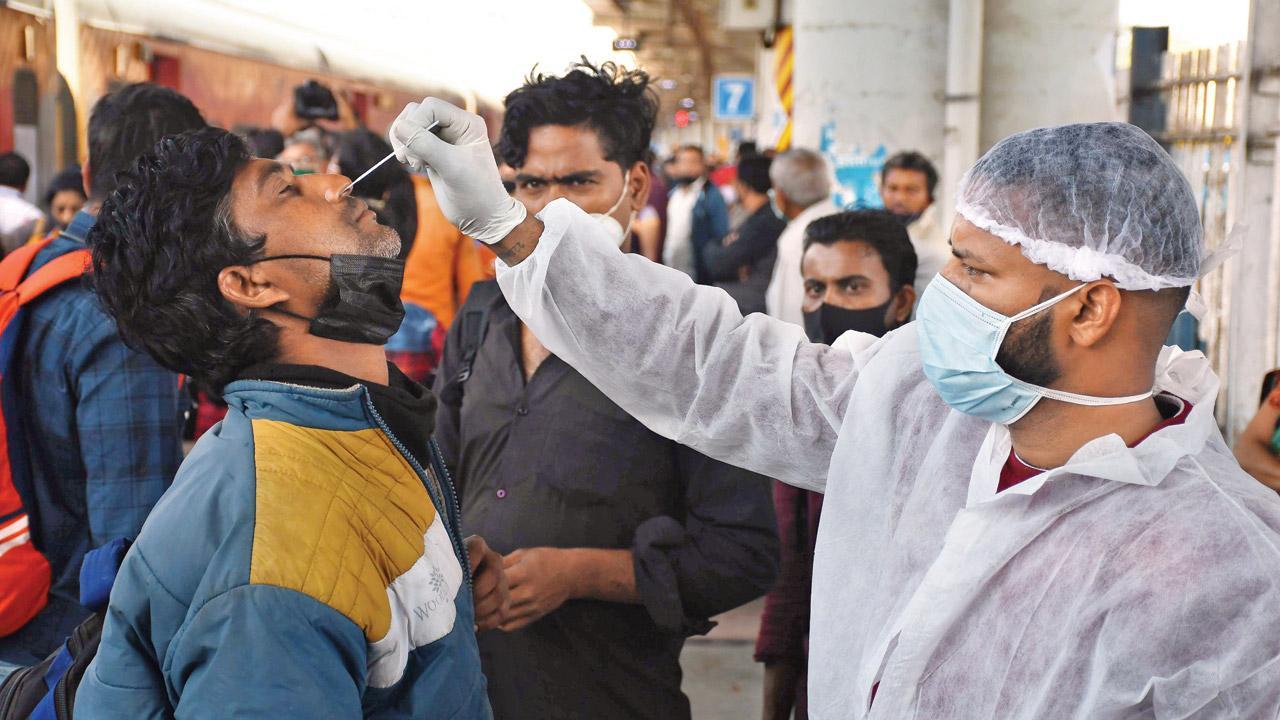 Mumbai sees fewer than 500 Covid-19 cases for the second day