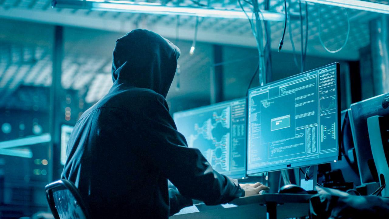 BMM professor duped of Rs 3.9 lakh by cyber fraudster in Mumbai