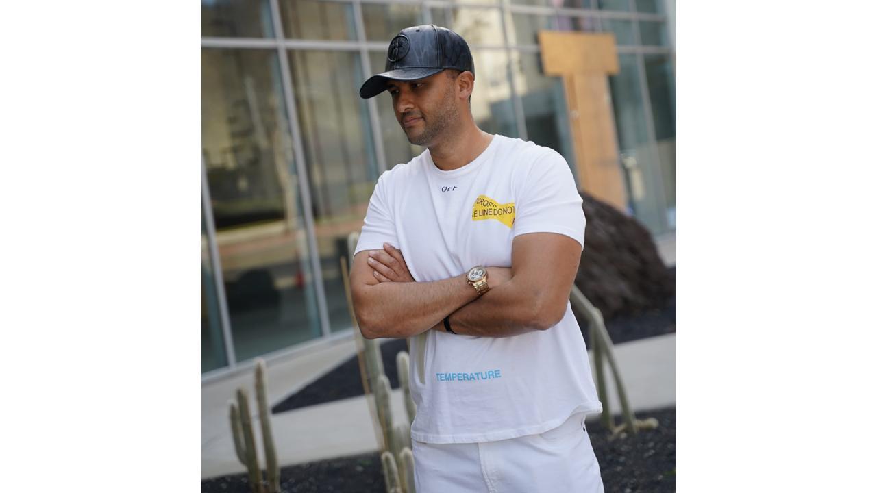 Taking over the digital world as a true-blue digitalpreneur, make way for Emmon 