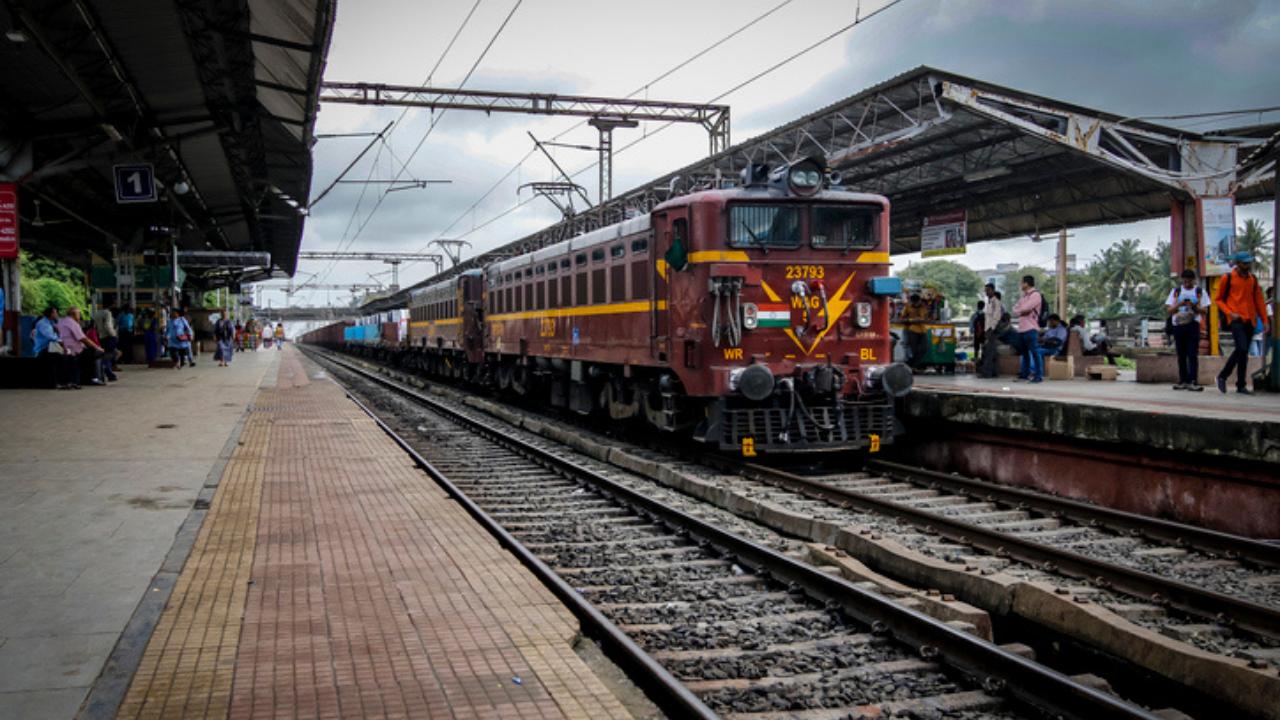 Indian railways to sensitise people against dropping food on tracks to prevent elephant deaths
