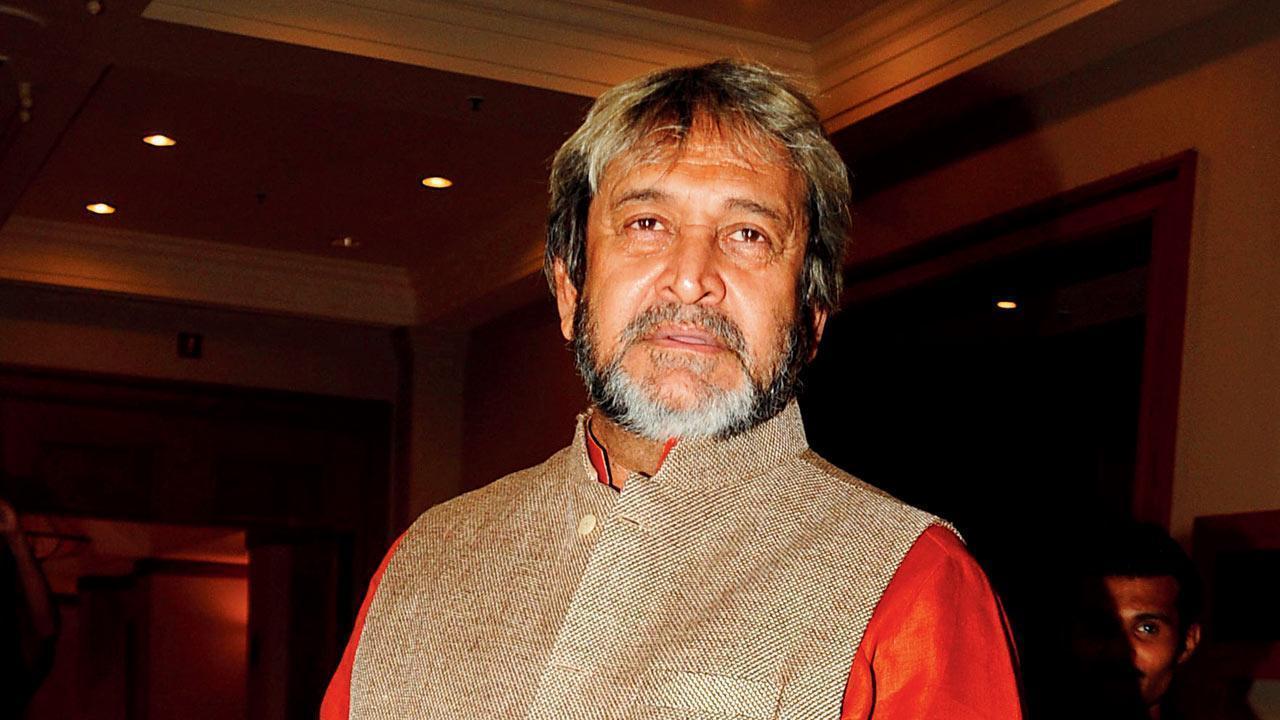 Bombay HC denies immediate relief from arrest to filmmaker Mahesh Manjrekar in obscenity case