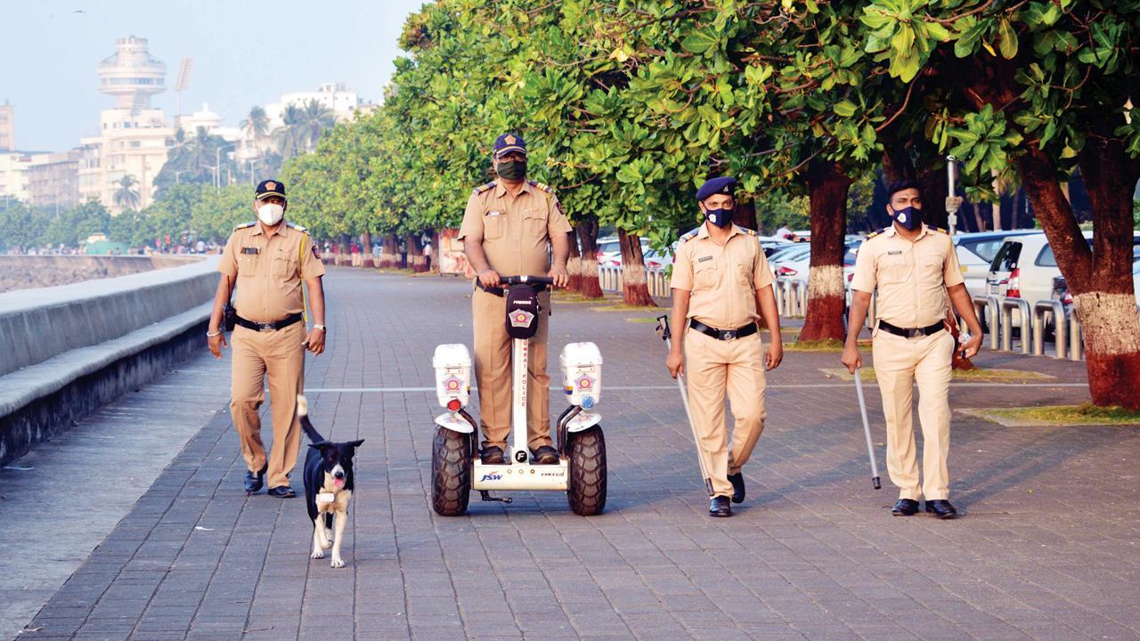 Hit by staff crunch, Mumbai Police to stick to 12-hour shift