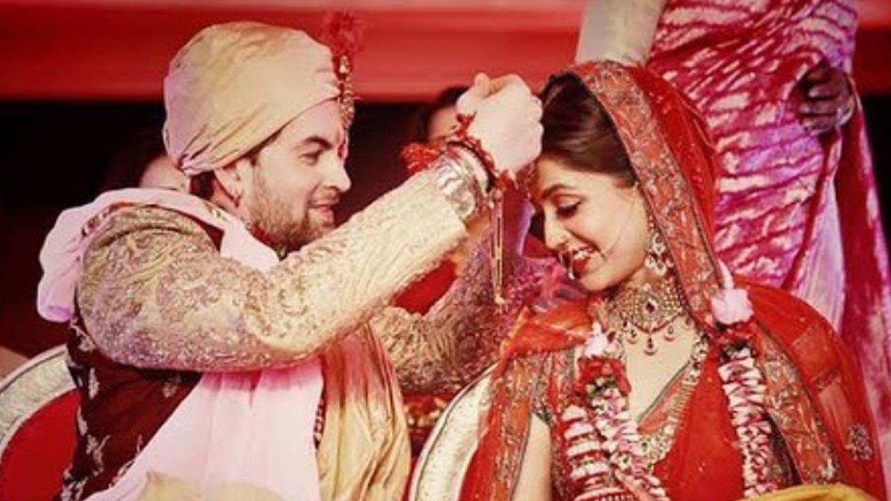 Neil Nitin Mukesh shares throwback photos as he celebrates 5th wedding anniversary with wife Rukmini