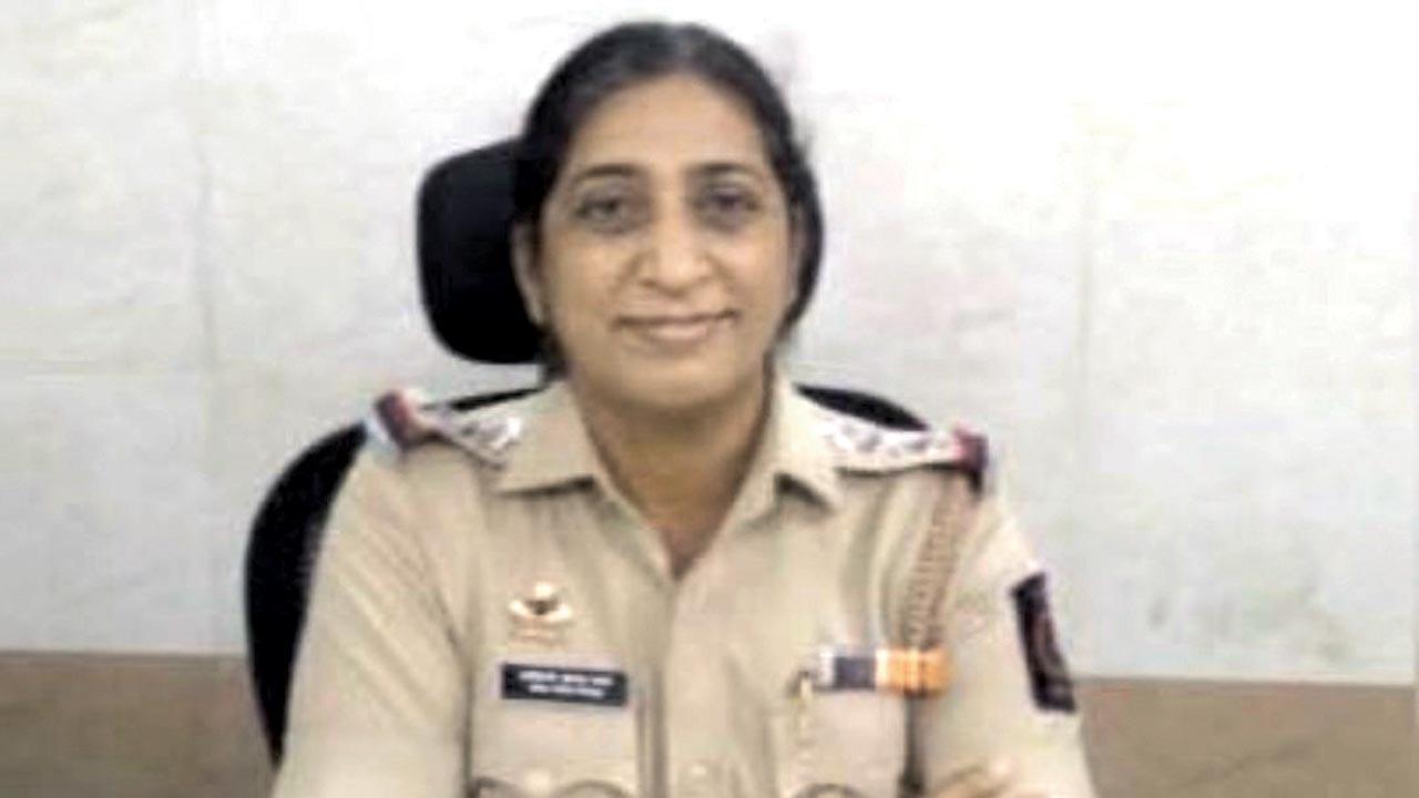Mumbai: Cop who received President's medal for outstanding work in extortion row