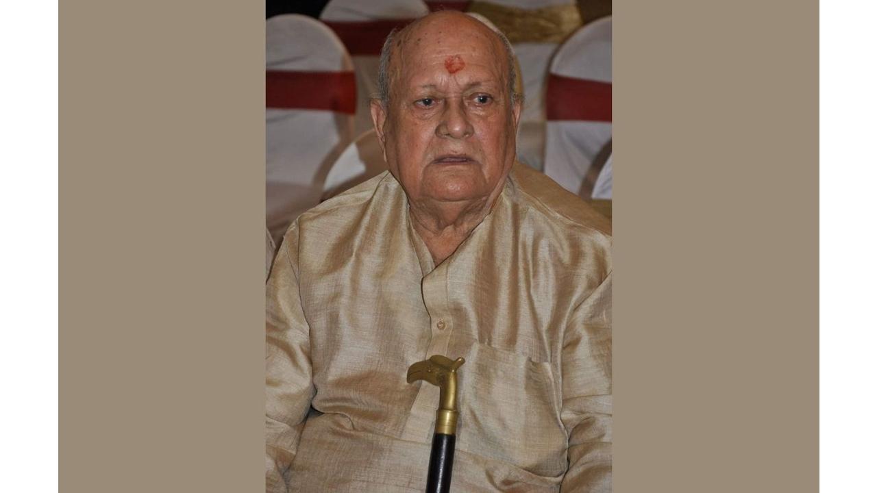 Aarav Group's Chairman Mr. Nitin Tiwari's grandfather Mr. Rajbahadur Tiwari is no more