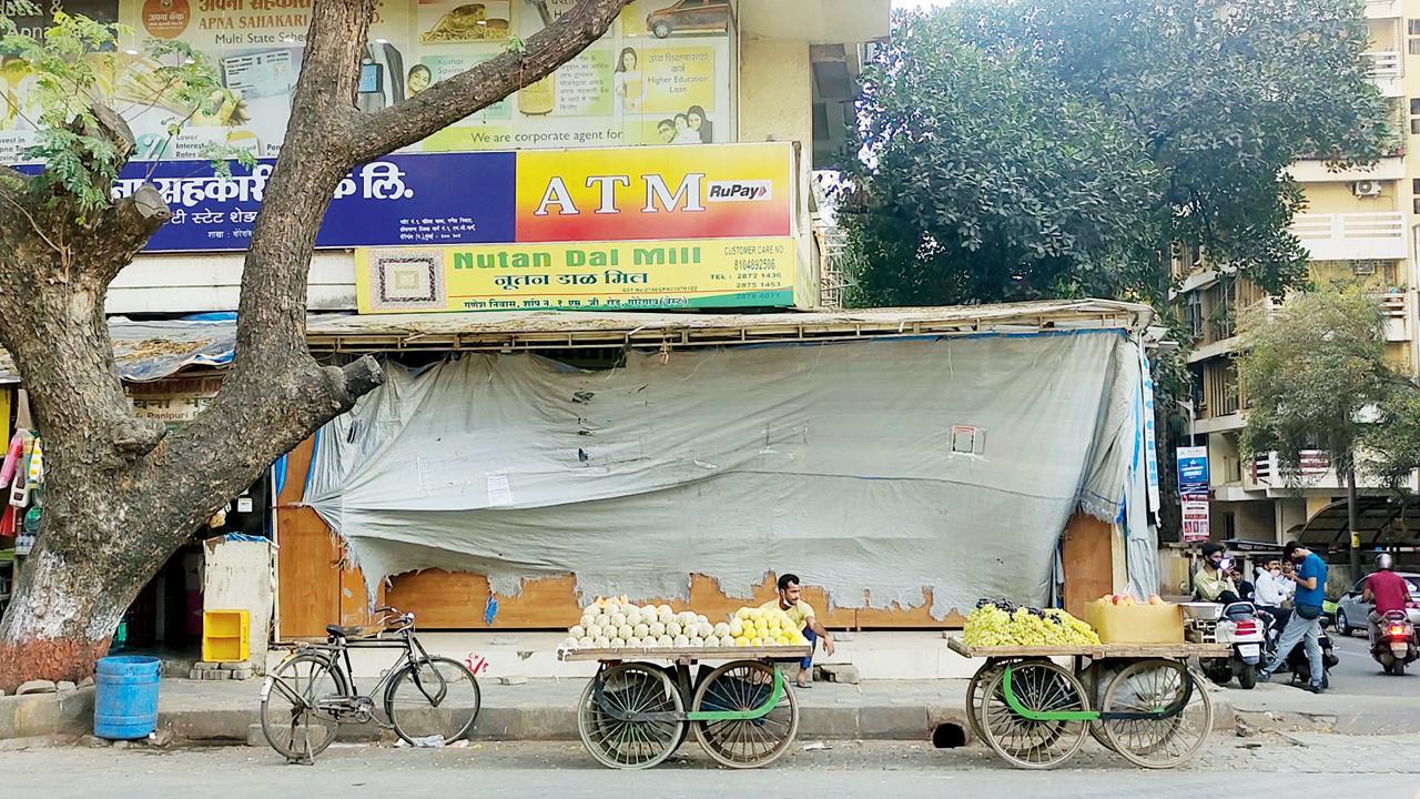 Grocery store chain owner arrested for duping customers of Rs 40 crore