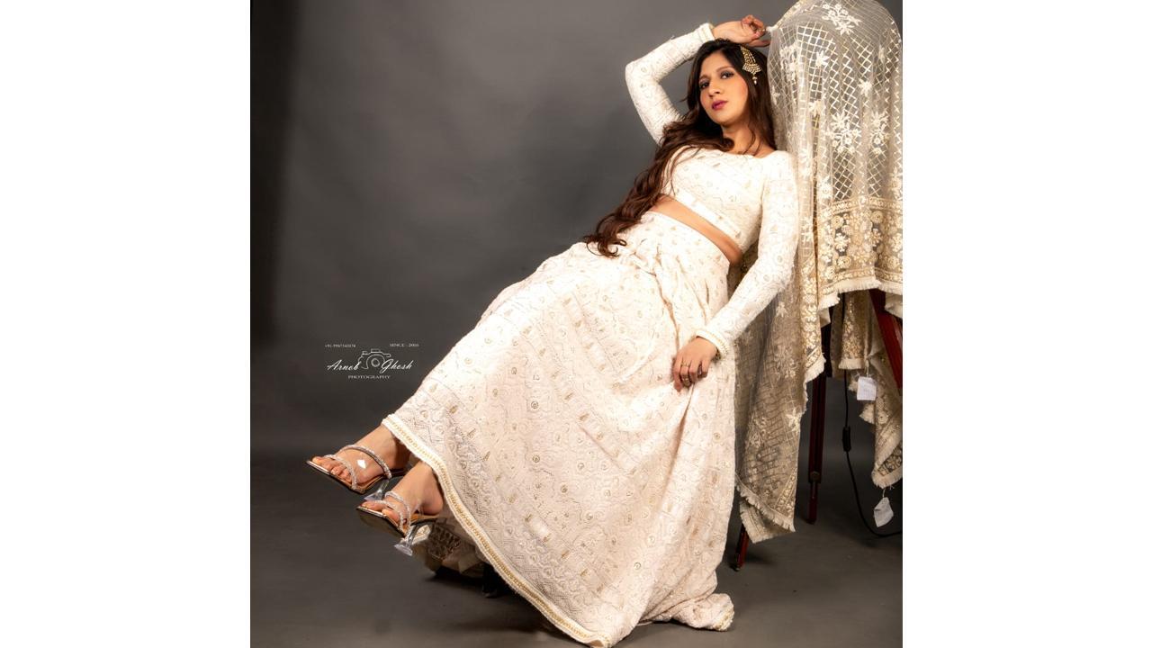 Majrooh Sultanpuri’s Grand Daughter Sumbul Sultanpuri is all set to launch her own designer footwear brand