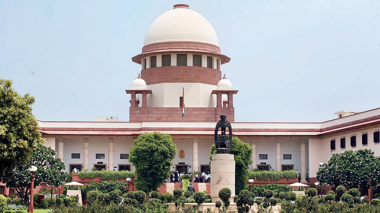 Maharashtra govt wants President to refer suspended MLAs' case to SC