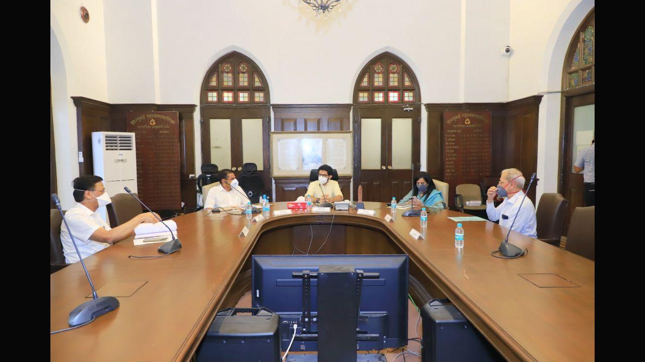 Mumbai: Aaditya Thackeray chairs meet to deliberate on school reopening from March