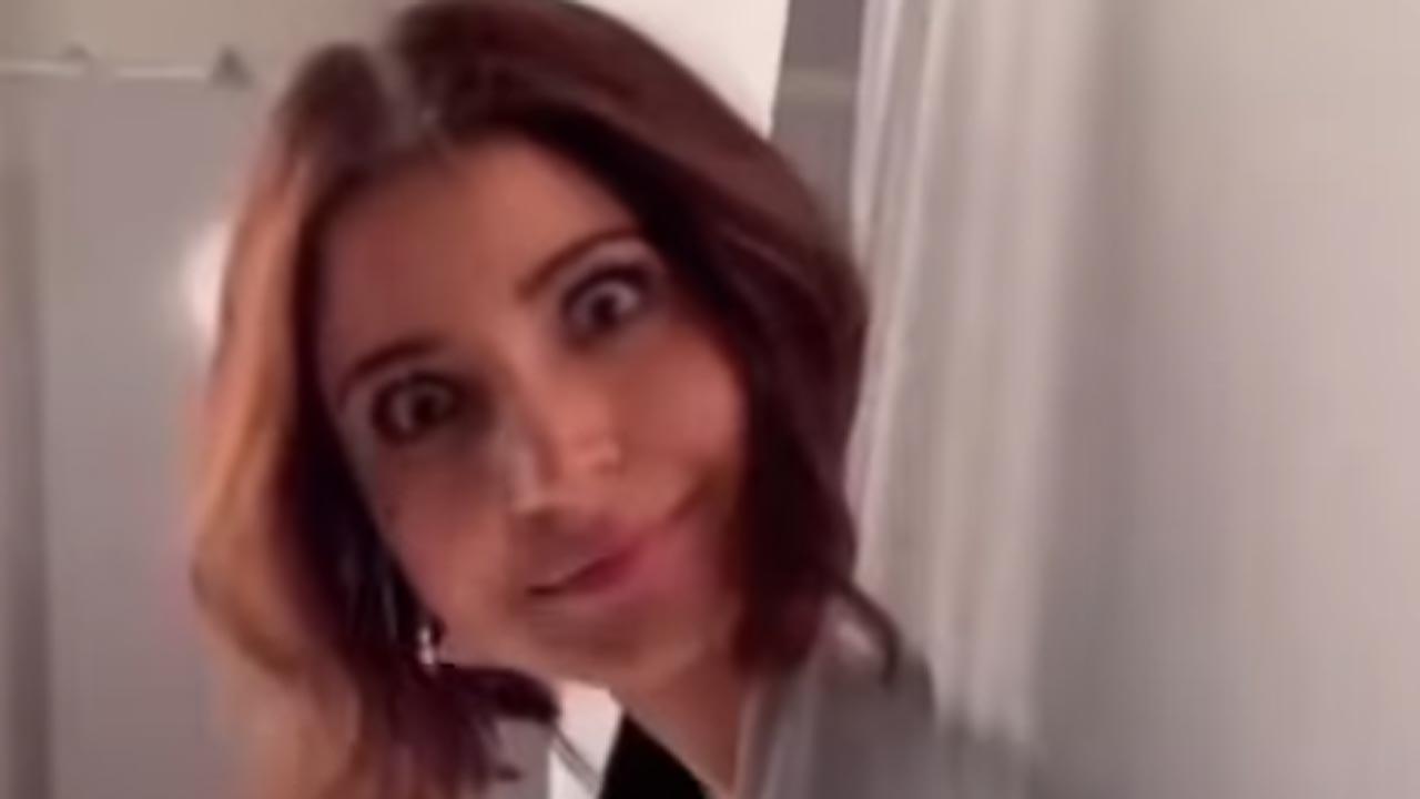 Anushka Sharma gives her career's crash course with 'That's Not My Name' trend