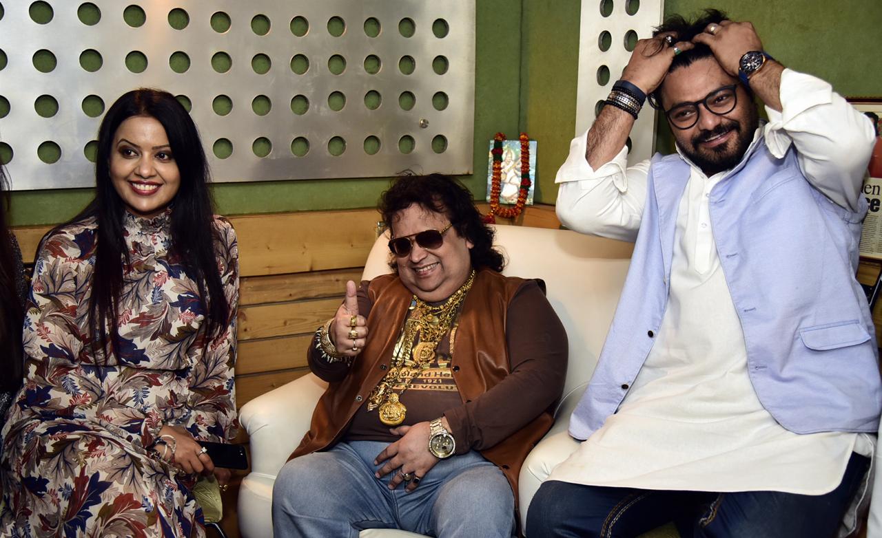 In an interview with mid-day, Bappi Lahiri cleared the air by stating, “I am familiar with Ritu’s work and voice. When I had this idea of [creating a song for] Durga Puja, Ritu was the first person who came to my mind. I thought, who could pull it off better than Ritu? We share the same sentiments for folk songs and the festival.”