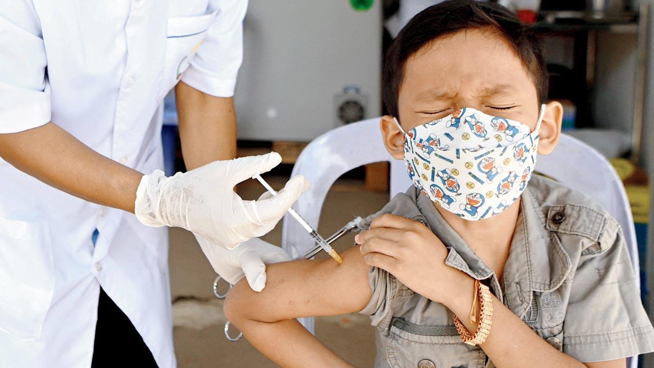 Cambodia vaccinating kids aged 3 against Omicron