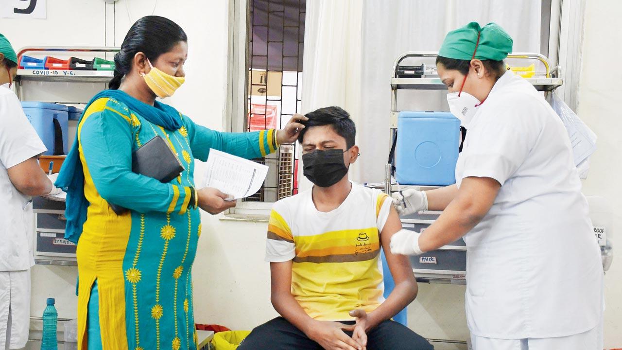 A student gets a dose of vaccine at BYL Nair Hospital. Pic/Ashish Raje