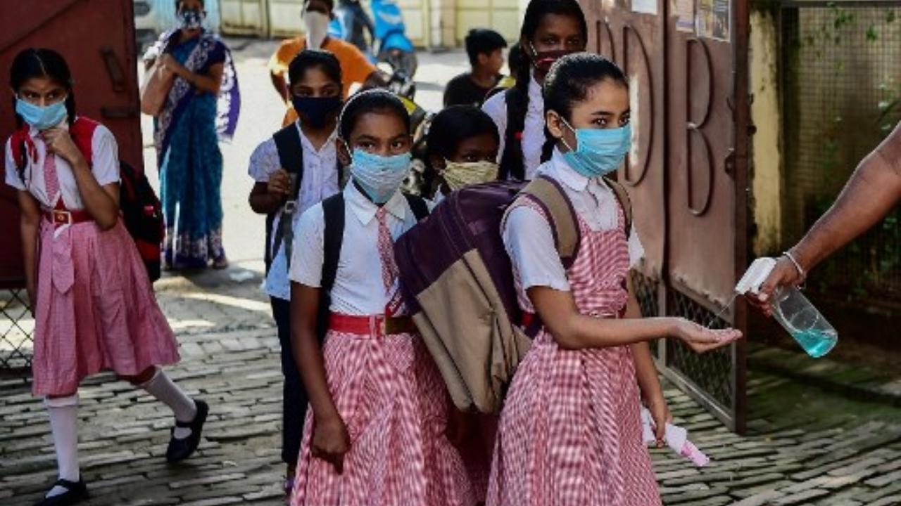 Delhi schools set to welcome students of junior classes from Monday