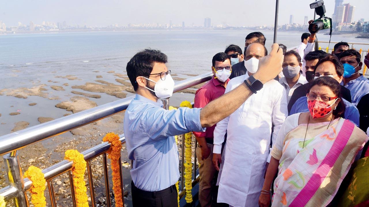 Mumbai Suburban Guardian Minister Aaditya Thackeray takes a selfie at the deck