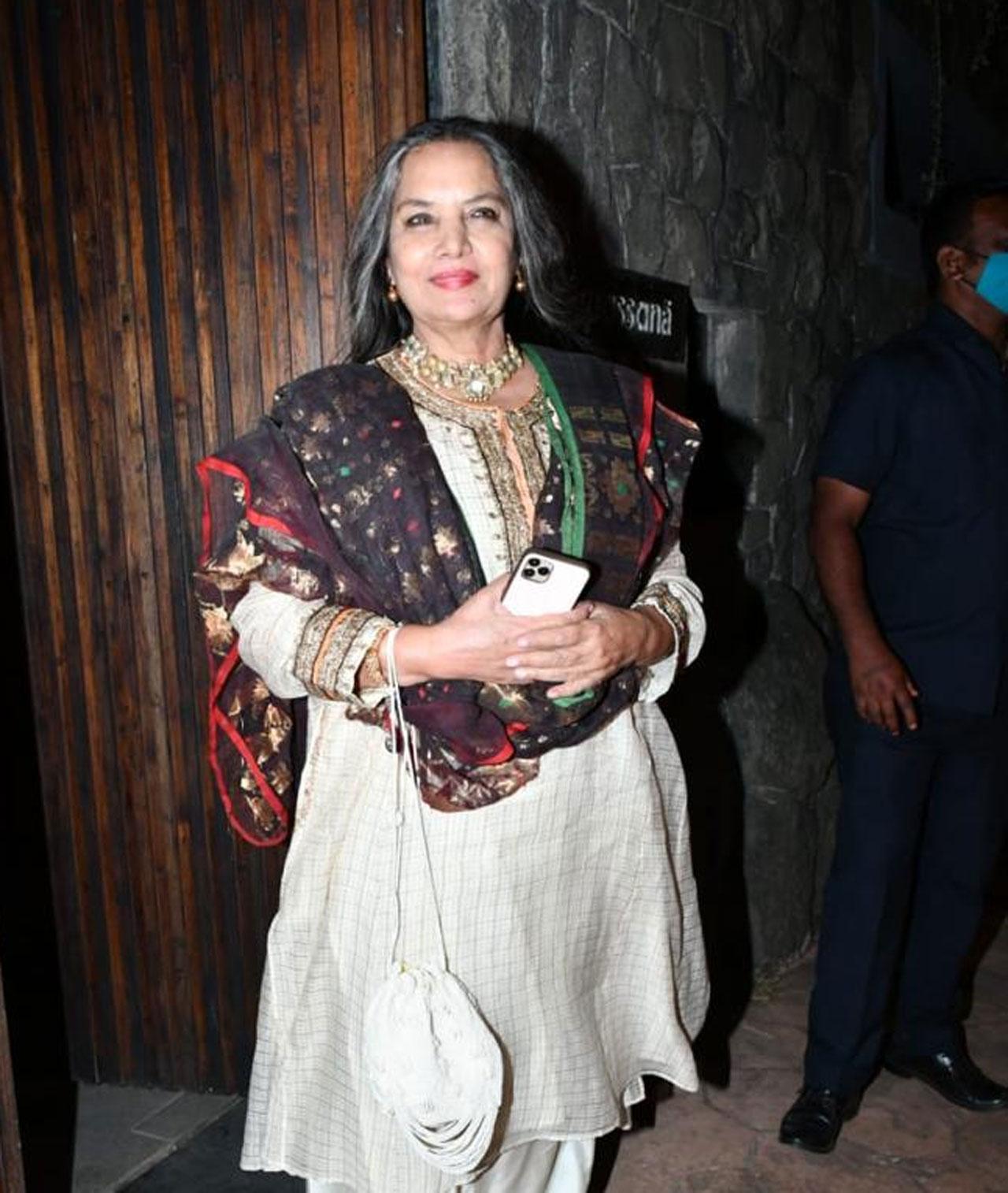 Mother of the groom, Shabana Azmi, also looked radiant as always. The intimate daytime wedding was attended by several celebrities including Hrithik Roshan, Rakesh Roshan, Rhea Chakraborty, Satish Shah and Ashutosh Gowariker.