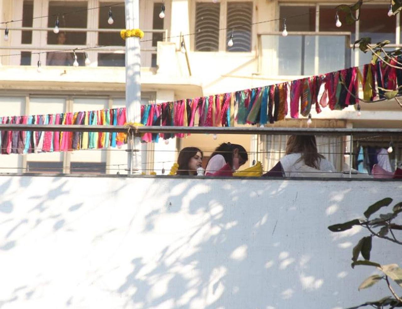 The cameras also captured Rhea Chakraborty having a gala time at the Mehendi. It was a fun-filled Christmas bash last year for Farhan Akhtar and Shibani Dandekar, which was also graced by Rhea Chakraborty, Milind Soman, Anusha Dandekar, Namrata Purohit and their common bunch of friends. Anusha shared a bunch of pictures and videos that gave the viewers a glimpse of their delicious meal and Farhan singing a song for Shibani in the cutest way possible.
  The cameras also captured Rhea Chakraborty having a gala time at the Mehendi. It was a fun-filled Christmas bash last year for Farhan Akhtar and Shibani Dandekar, which was also graced by Rhea Chakraborty, Milind Soman, Anusha Dandekar, Namrata Purohit and their common bunch of friends. Anusha shared a bunch of pictures and videos that gave the viewers a glimpse of their delicious meal and Farhan singing a song for Shibani in the cutest way possible.
 