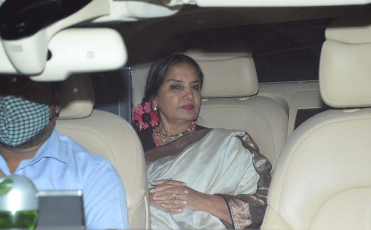 Veteran actress Shabana Azmi also arrived in an equally etheral avatar at the film's special screening at Yash Raj Studios. 'Gangubai Kathiawadi', which is helmed by Sanjay Leela Bhansali, revolves around a maiden sold by a suitor into prostitution and how she becomes a prominent, celebrated figure in the underworld and Kamathipua red-light district.