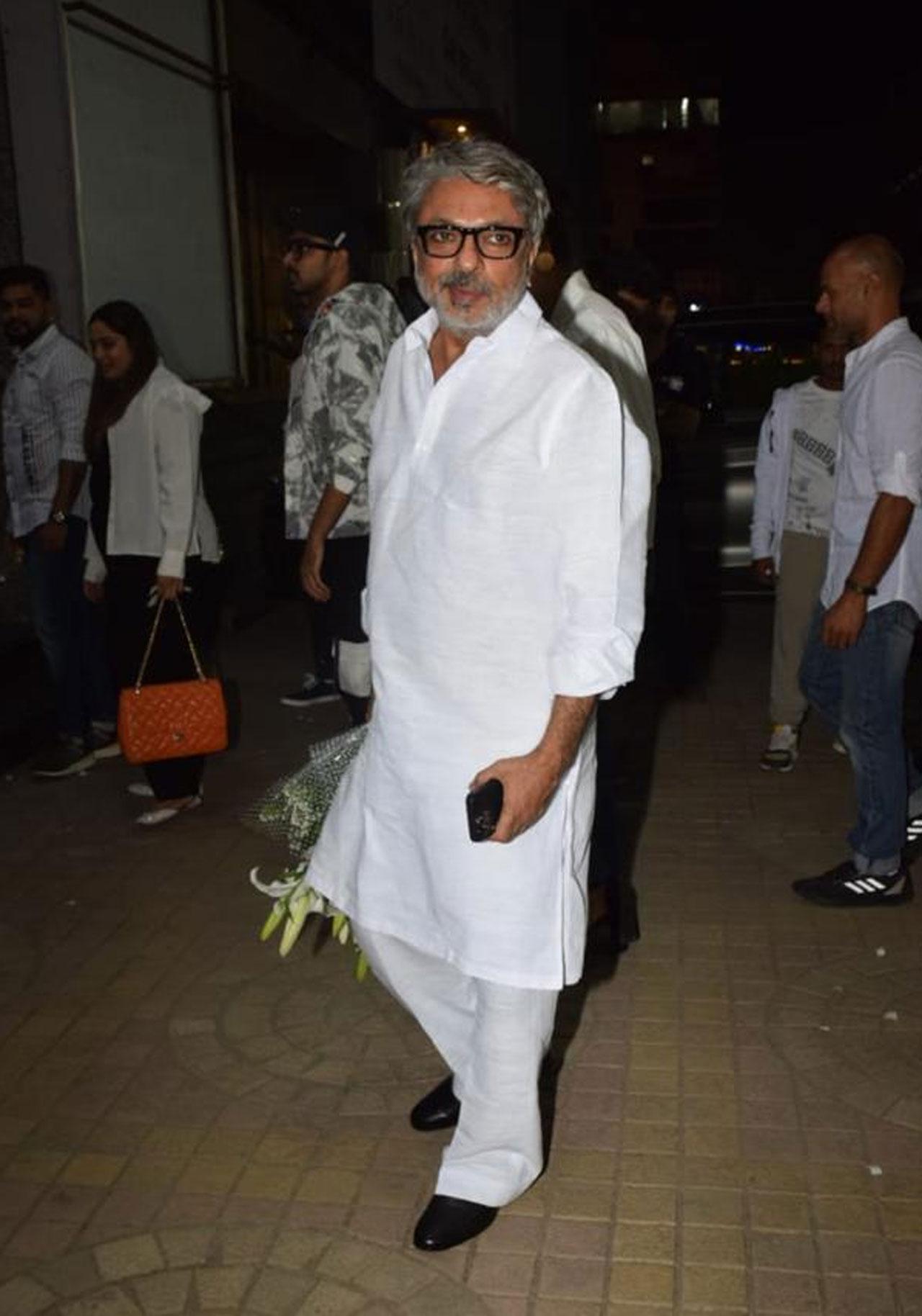 Sanjay Leela Bhansali always had a penchant for white and at the screening, he carried it off one more time. He completed 25 years as a filmmaker in 2021. His latest release reached the Berlin Film Festival. The magnum opus was screened for the International audience and critics ahead of its theatrical release.