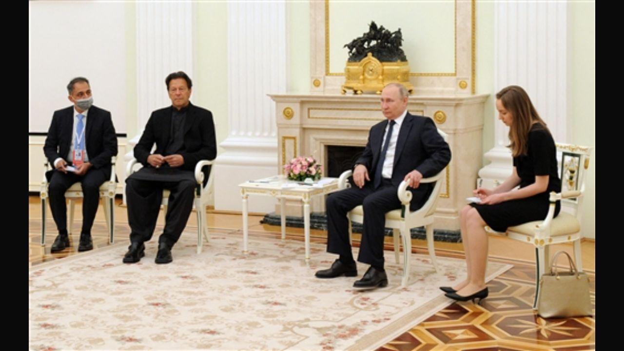 Pakistan PM Imran Khan meets Russian President Vladimir Putin amidst Ukraine conflict