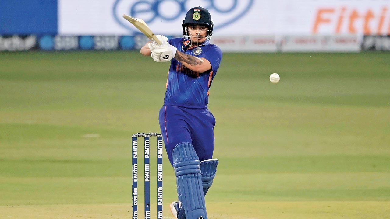 Kishan puts Lanka in a jam