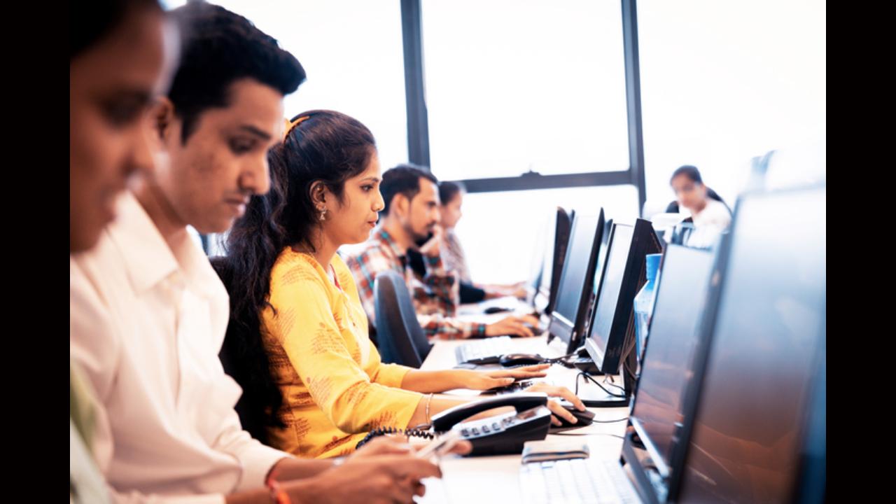 Nearly 4 in 10 workers plan to switch jobs in India in 2022: Report
