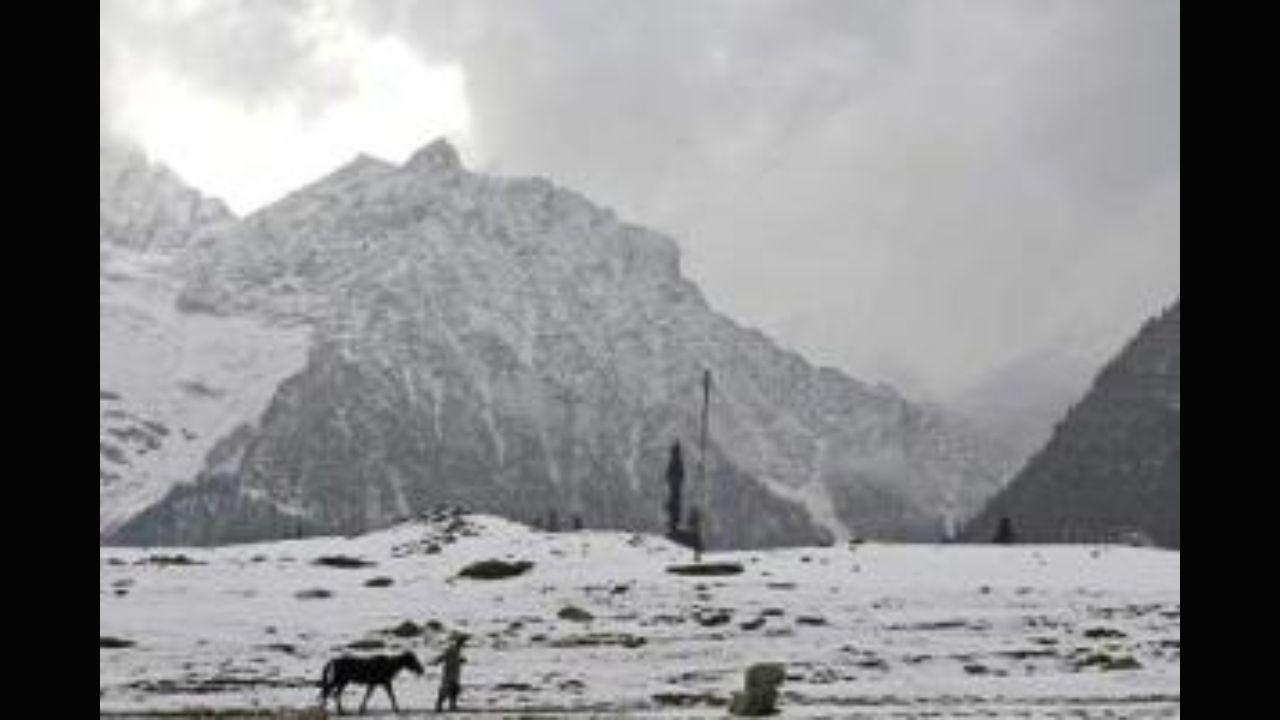 7 Army personnel die after being hit by avalanche in Arunachal Pradesh