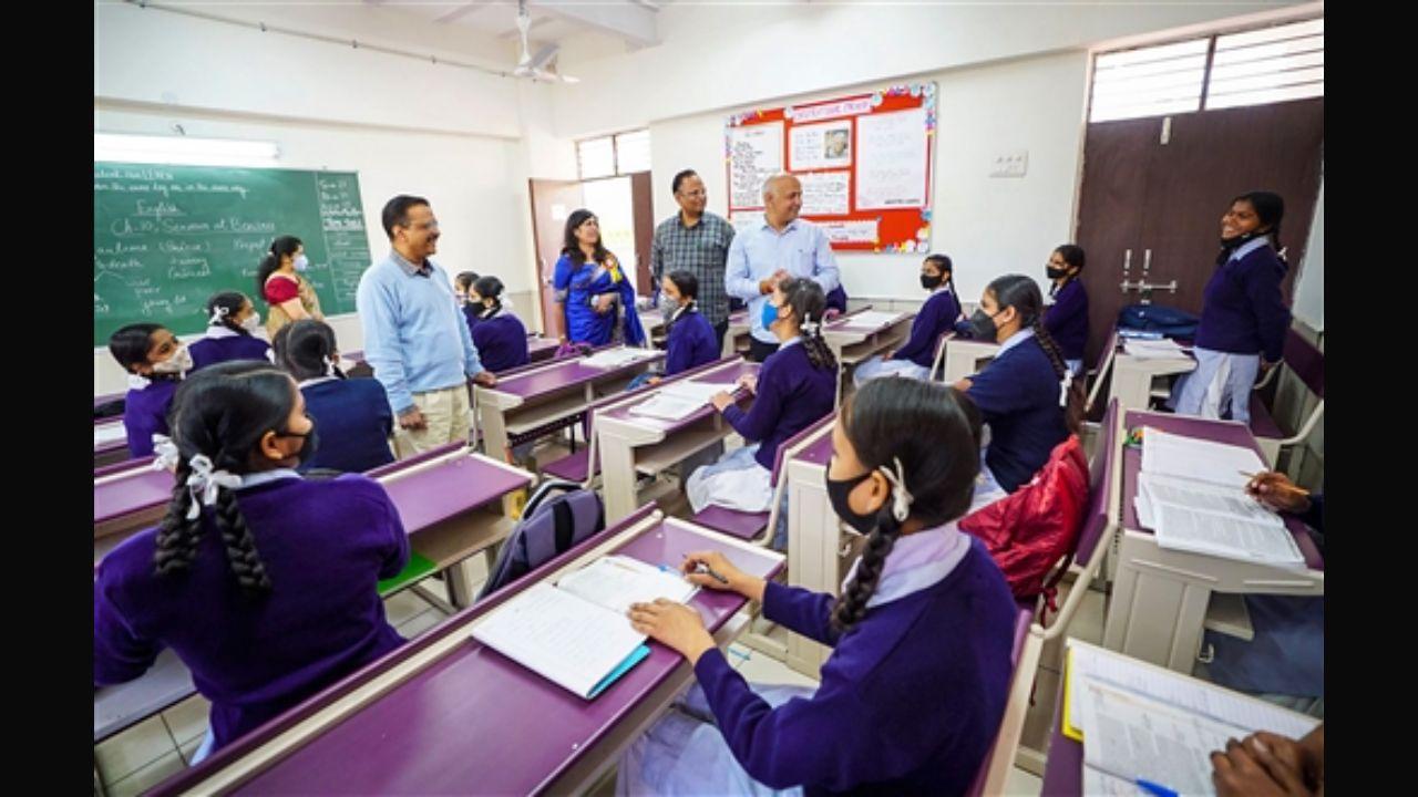Delhi CM Arvind Kejriwal inaugurates 12,430 smart classrooms in govt schools