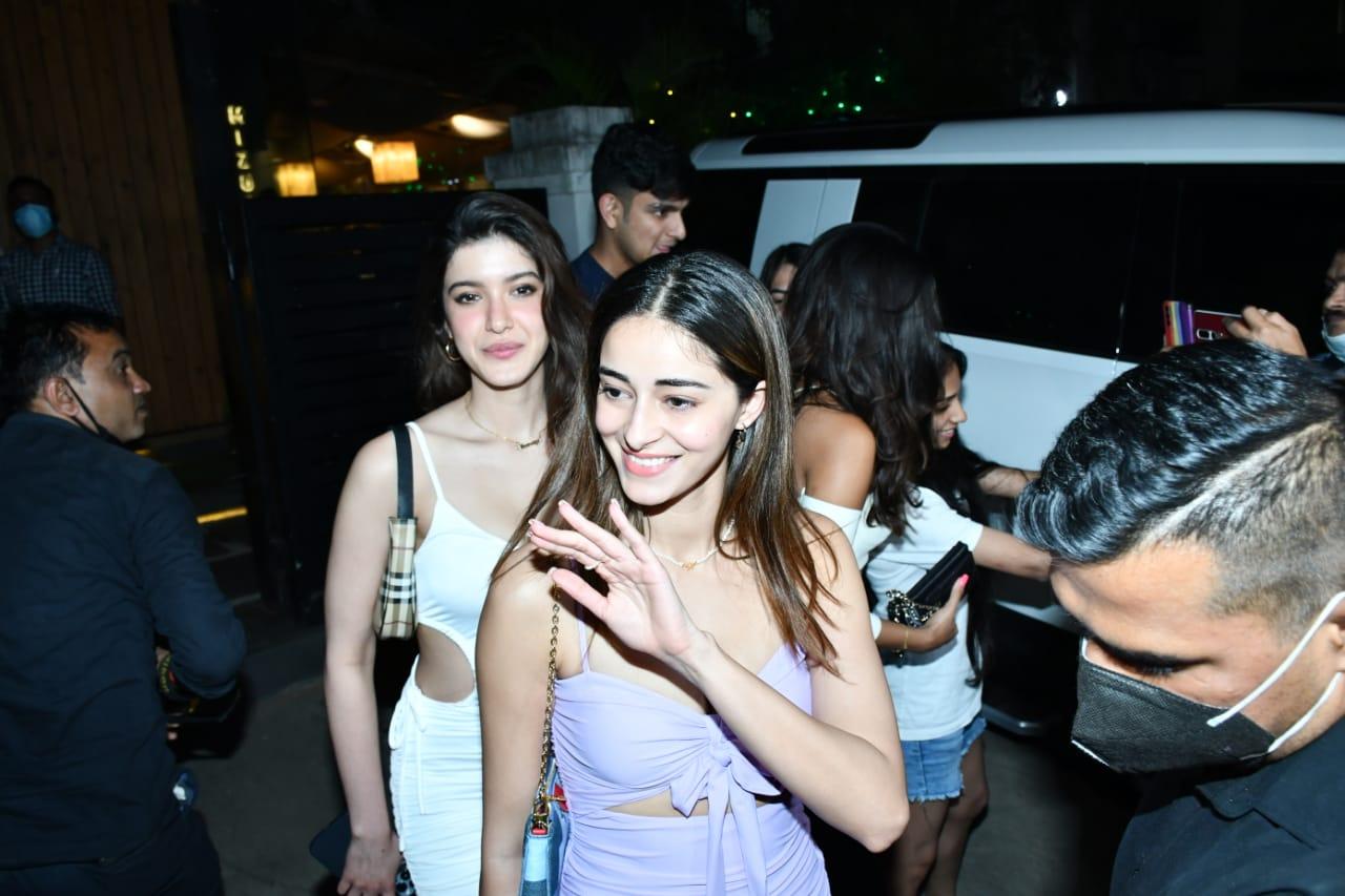 Ananya Panday even took to Instagram to give a glimpse of her look and mentioned that it's her pal Shanaya's dress that she has sported. 