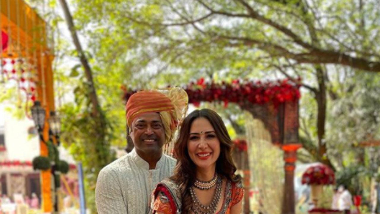 Kim Sharma and Leander Paes give us couple goals as they attend a wedding