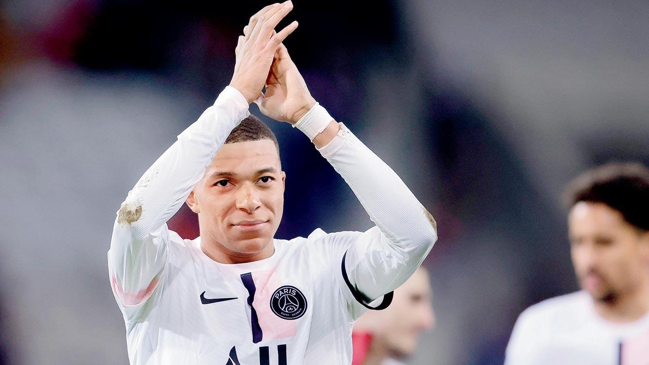 Mbappe gives PSG late win over Rennes
