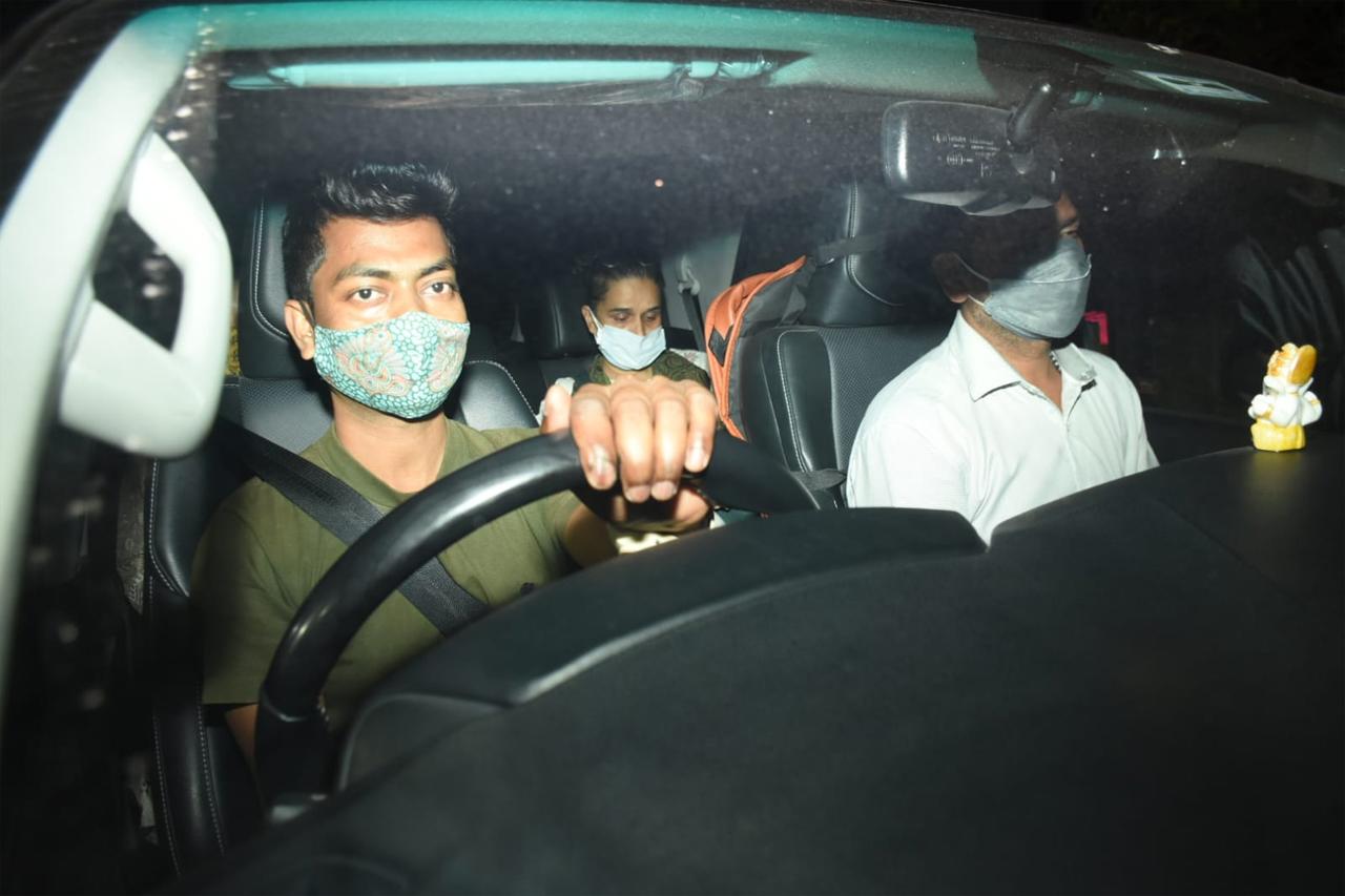 The 92-year-old singer was admitted to Mumbai's Breach Candy Hospital on January 8 after her diagnosis with COVID-19 and pneumonia. She had recently been removed from the ventilator, as there had been an improvement in her health, though she was kept under medical observation in ICU.