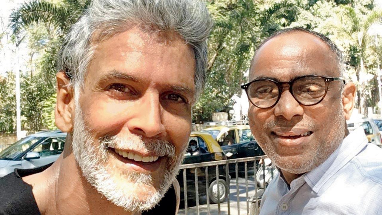Push-ups for a selfie with Milind