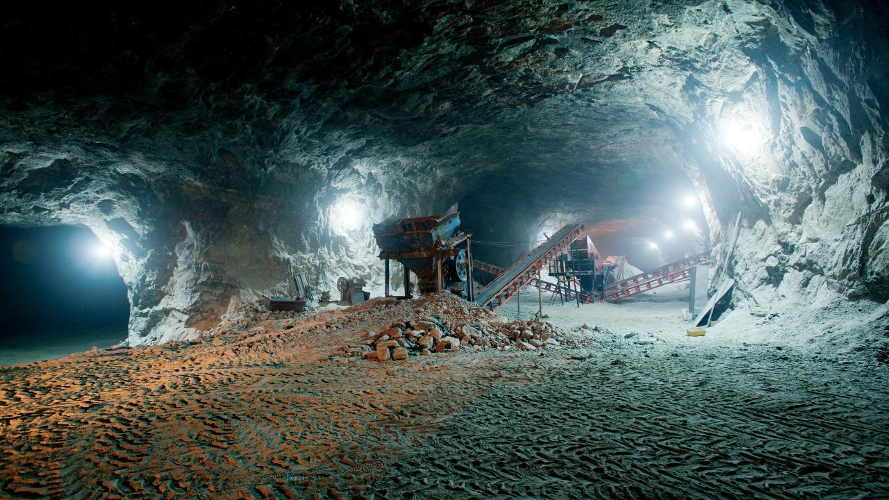 Madhya Pradesh: Under-construction tunnel caves in; 7 labourers rescued, 2 still trapped