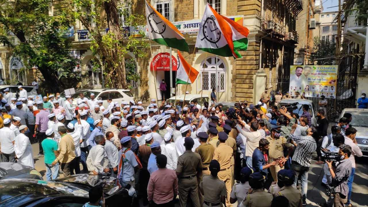NCP workers stage protest as ED grills party minister Nawab Malik