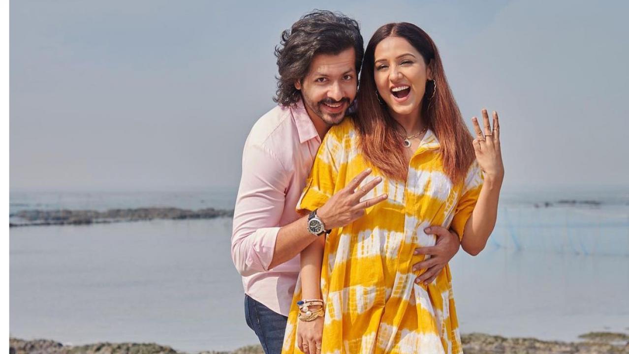 Singer Neeti Mohan and husband actor Nihar Pandya tied the knot in 2019 over the Valentine’s weekend. This year they will be celebrating the day with son Aryaveer. The couple joins mid-day.com to tell us all about their love story, their plans this year and much more. Read full story here