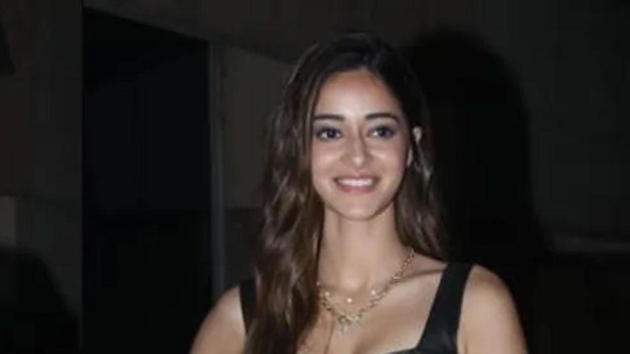 Ananya Panday's latest release 'Gehraiyaan' premiered on Amazon Prime Video last night. With its cast, storyline and soundtrack, the film has been making the headlines for a lot of reasons. Ananya Panday as 'Tia' is getting positive reviews from critics and audiences alike and has shown great potential. Read the full story here