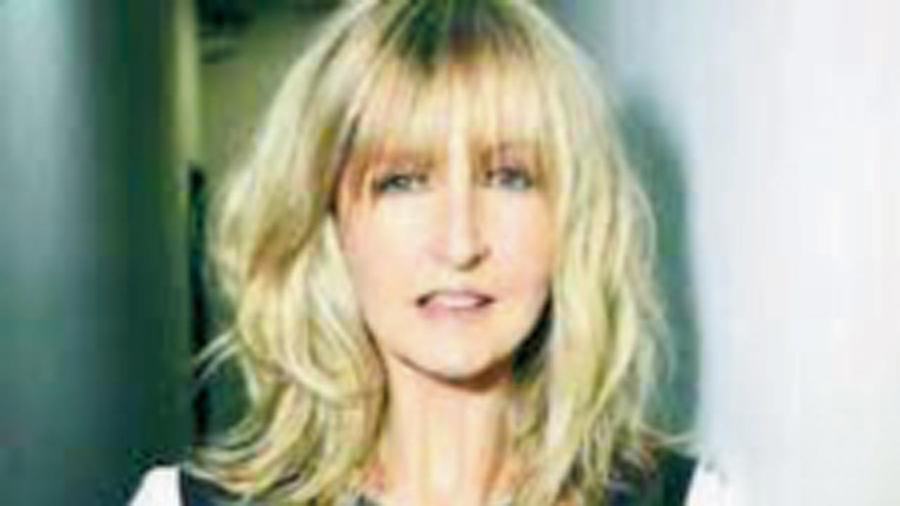 Donna Lewis