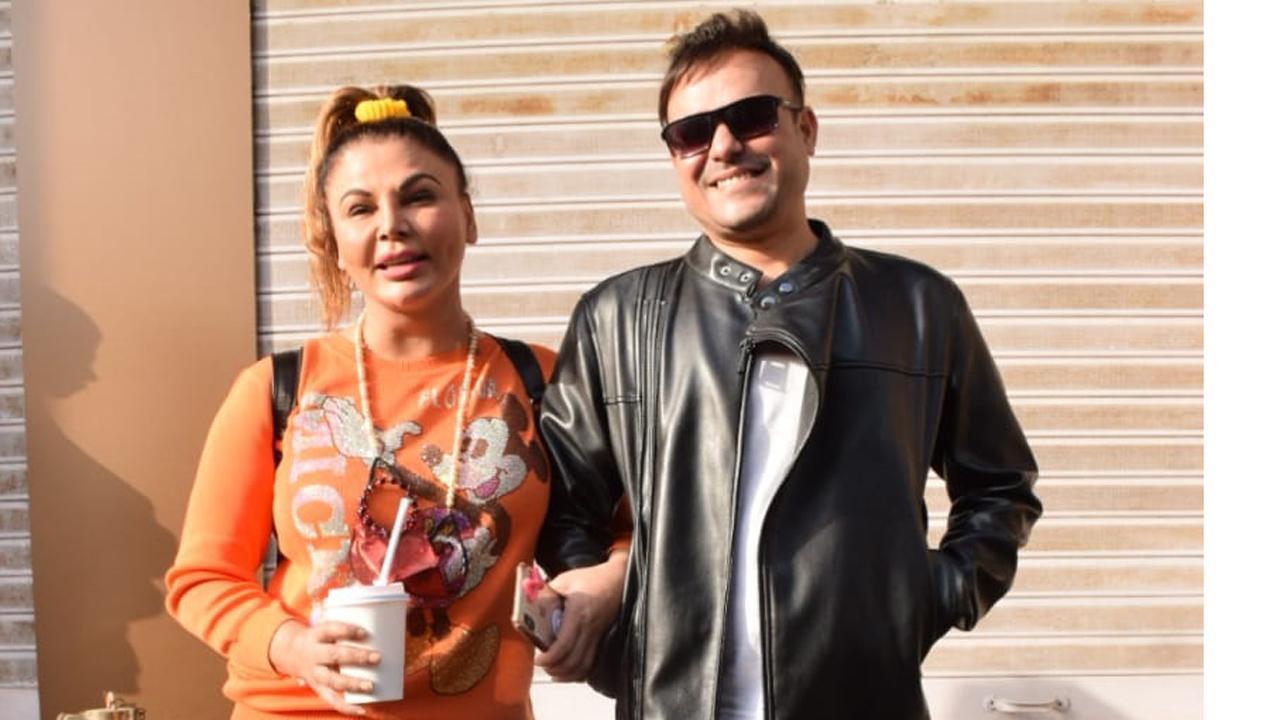 Rakhi Sawant parts ways with Ritesh Singh