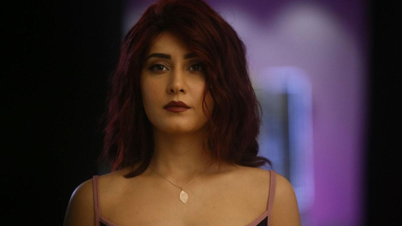 Raashii Khanna: Was nervous at first to work with Ajay Devgn for the first  time