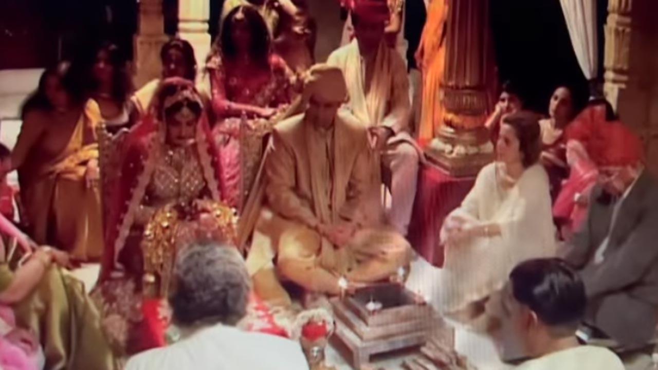 Raveena Tandon relives 18th wedding anniversary with Anil Thadani; shares videos and photos