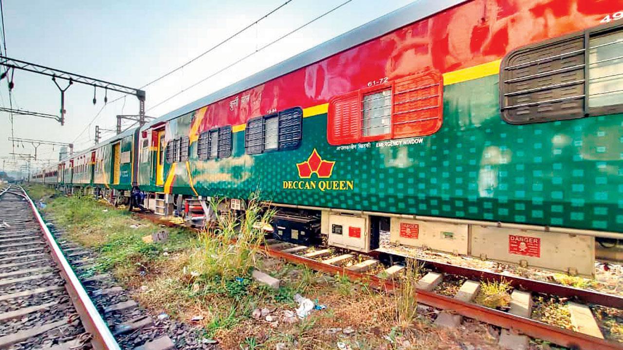 16 coaches of Deccan Queen reach Mumbai, dining car set to arrive in March